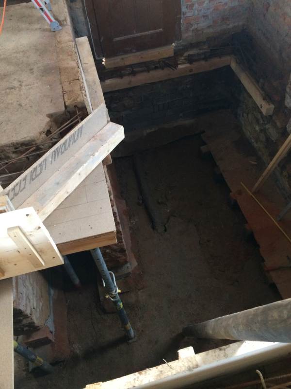 Produktbild – Bauphasen-Treppenbau - Kösler Treppen - Neugersdorf