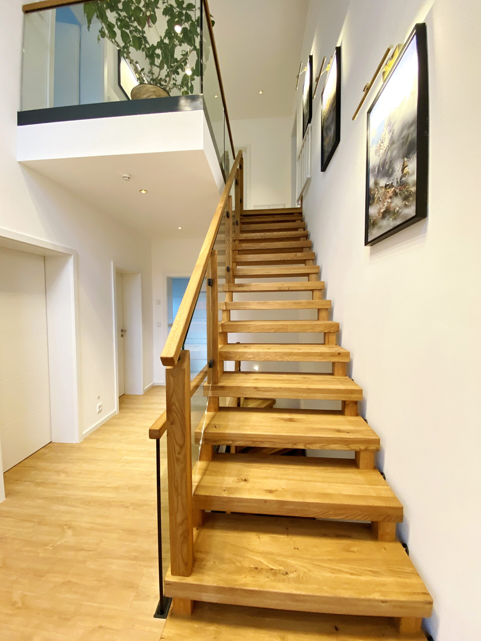 Maßgefertige Treppe von KÖSLER-Treppen aus Neugersdorf